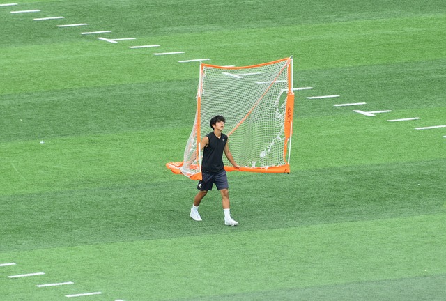 进攻还是中