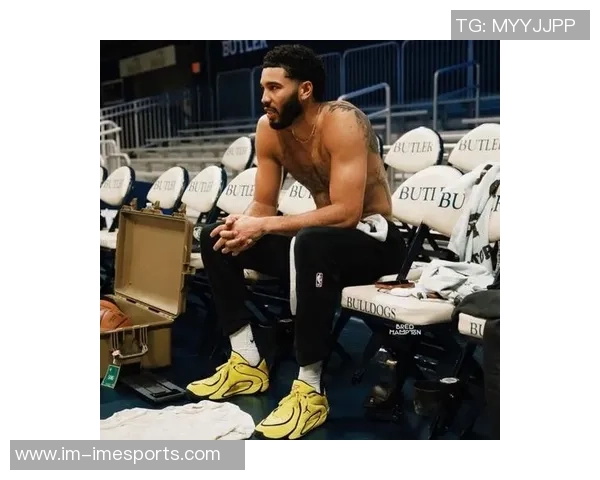 塔图姆重返训练状态回归自我感受良好期待新赛季表现