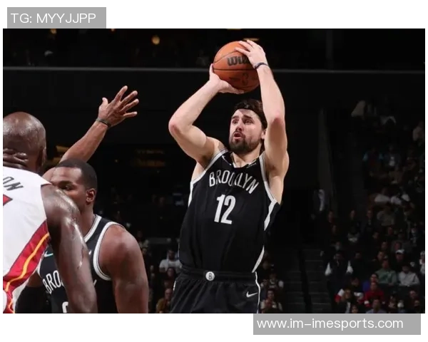 里弗斯透露加里哈里斯因腿筋伤势将缺阵一到两周时间