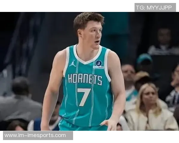 克尼佩尔表现惊艳4号秀16投7中斩获20分12篮板2助攻展现新秀风采