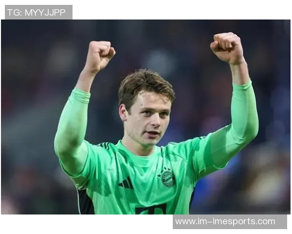 乌尔比希禁区外手球争议德足协解释手臂自然状态未出牌原因