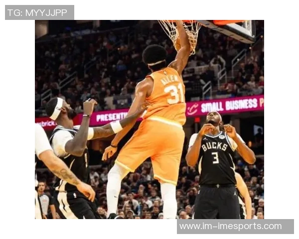 字母哥腹股沟拉伤里弗斯透露伤情不重预计缺阵两周